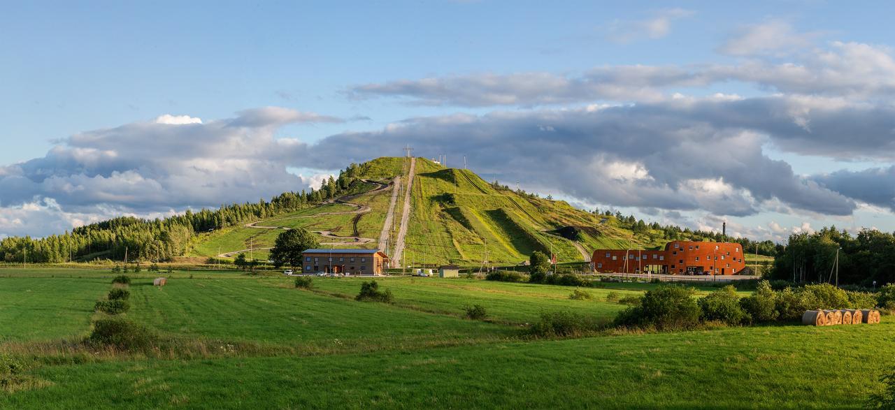 Tuhamaee Hostel Kiviõli Buitenkant foto